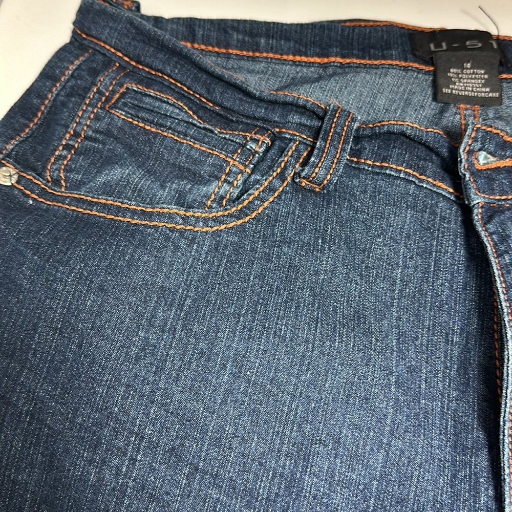 Women's Straight Leg Jeans - Blue - Picture 3 of 6
